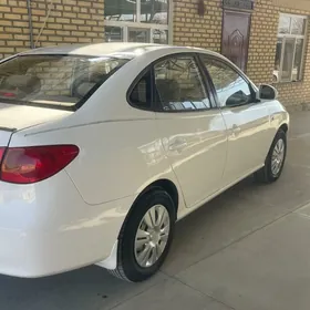 Hyundai Elantra 2010