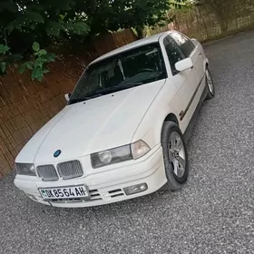 BMW 320 1994