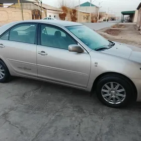 Toyota Camry 2003