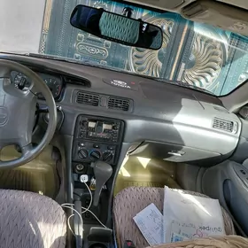 Toyota Camry 2000