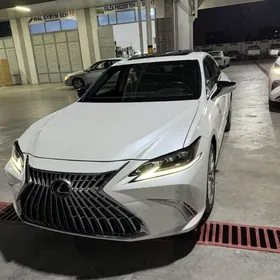 Lexus ES 350 2021