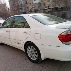 Toyota Camry 2003