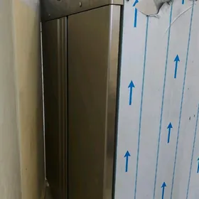 Морозильная камера/холодильник