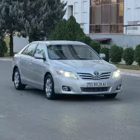 Toyota Camry 2011