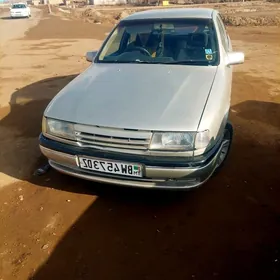 Opel Vectra 1991