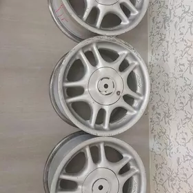 diska 4bolt R15 lik 3 sany bar