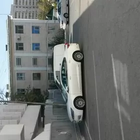 Ким р-н. 4-х к кв. Центр. Ылхам Аллея