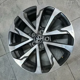 18 carolla Kros s madeli