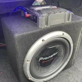 bassbocka pioneer kenwood