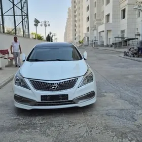 Hyundai Azera 2015