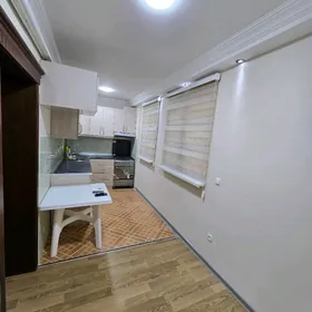 Kemine 2x3komnat 1etaz satlyk