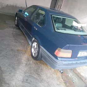 BMW 320 1994