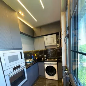 satlyk jaý, kwartira