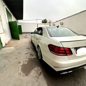 Mercedes-Benz 400E 2013