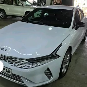 Kia K5 2021
