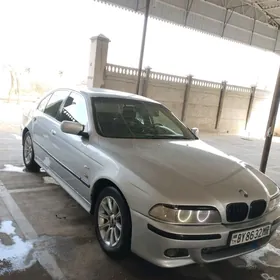 BMW E39 2002