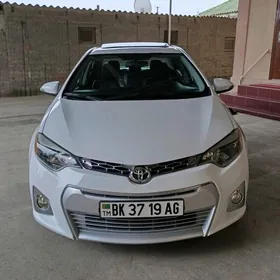 Toyota Corolla 2015