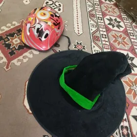 шлем ,шляпа