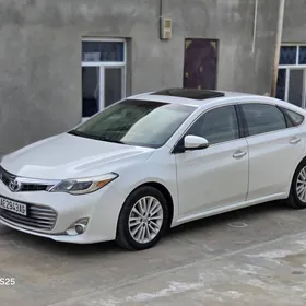 Toyota Avalon 2013