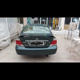 Toyota Camry 2003