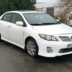 Toyota Corolla 2011