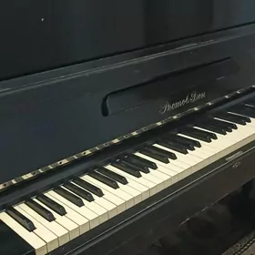 pianino