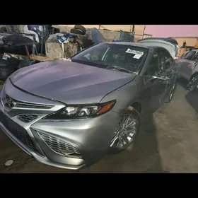 Toyota Camry 2023