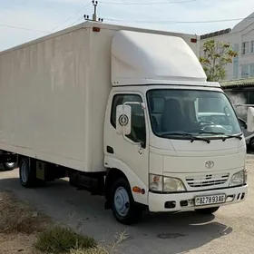 Toyota Dyna 2006