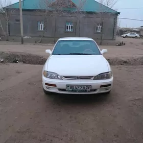 Toyota Camry 1995