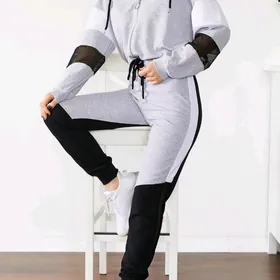 Спортивный костюм