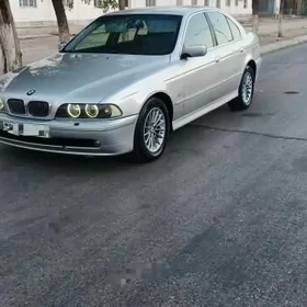BMW E39 2001