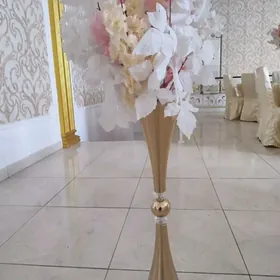 Декоративные вазы