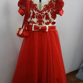 ДЕТСКОЕ ПЫШНОЕ ПЛАТЬЕ НОВОЕ