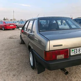 Lada 21099 2002