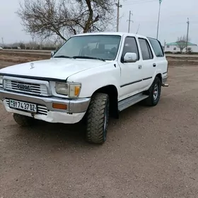 Toyota 4Runner 1990