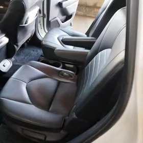 Toyota Highlander 2021