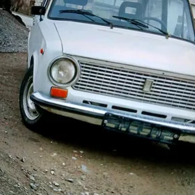 Lada 2104 1985