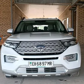 Ford Explorer 2021