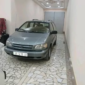 Toyota Sienna 2000