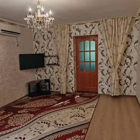 30 мкр 1 ком 1 этаж