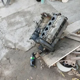 матор 1,8 екетак