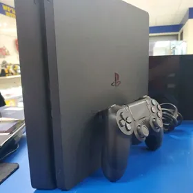 PlayStation 4 SLİM