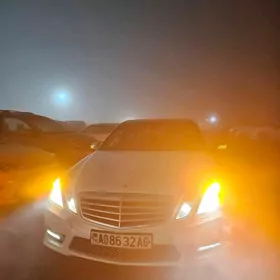 Mercedes-Benz E350 2013