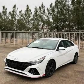 Hyundai Elantra 2021