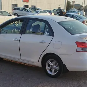 Toyota Yaris 2006