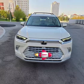 Toyota Grand Highlander 2024