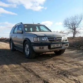 Opel Frontera 2002