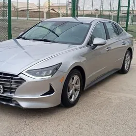 Hyundai Sonata 2021