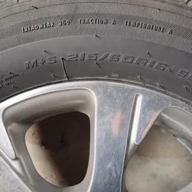 Диски пакрышки Тайота Камри