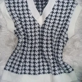 ботфорды рубашки юбки все есть